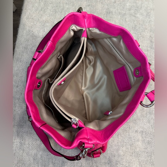Coach vintage Ashley Magenta Leather handbag F19243 - Picture 4 of 11